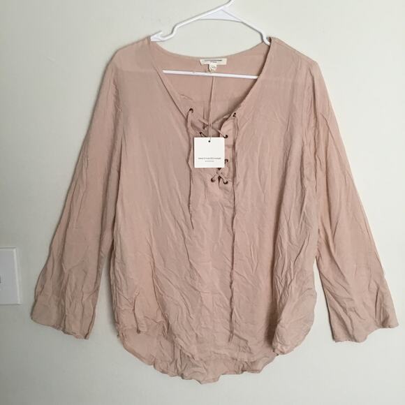 beachlunchlounge Tops - BeachLunchLounge Women's Lace-up long sleeve Blush Top Sz L